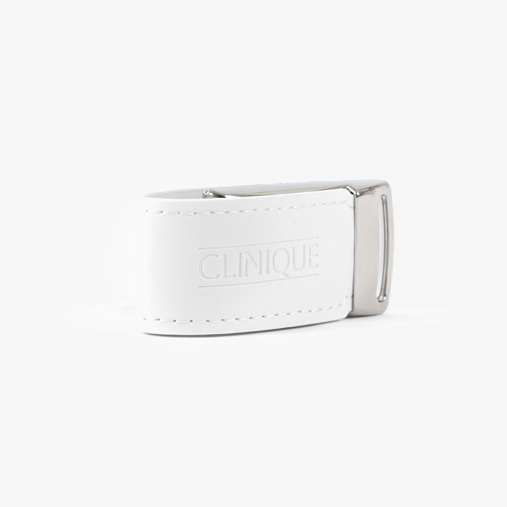 Clef USB en Métal & Cuir — Clinique