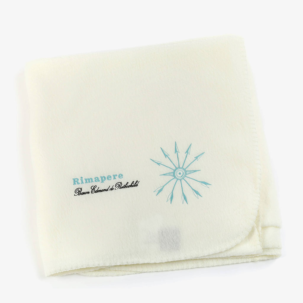 Rimapere Fleece Blanket — Edmond de Rothschild
