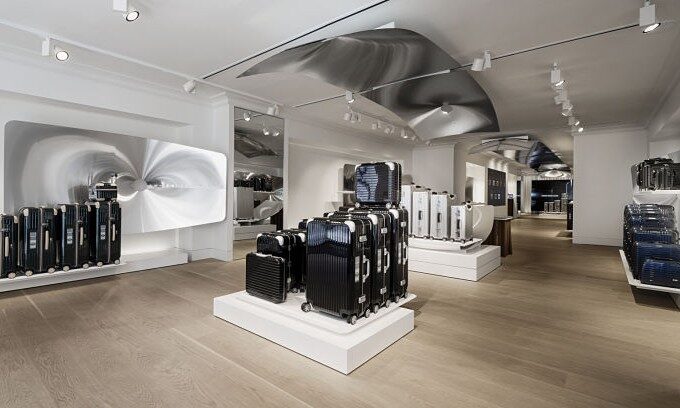 RIMOWA Concept Store